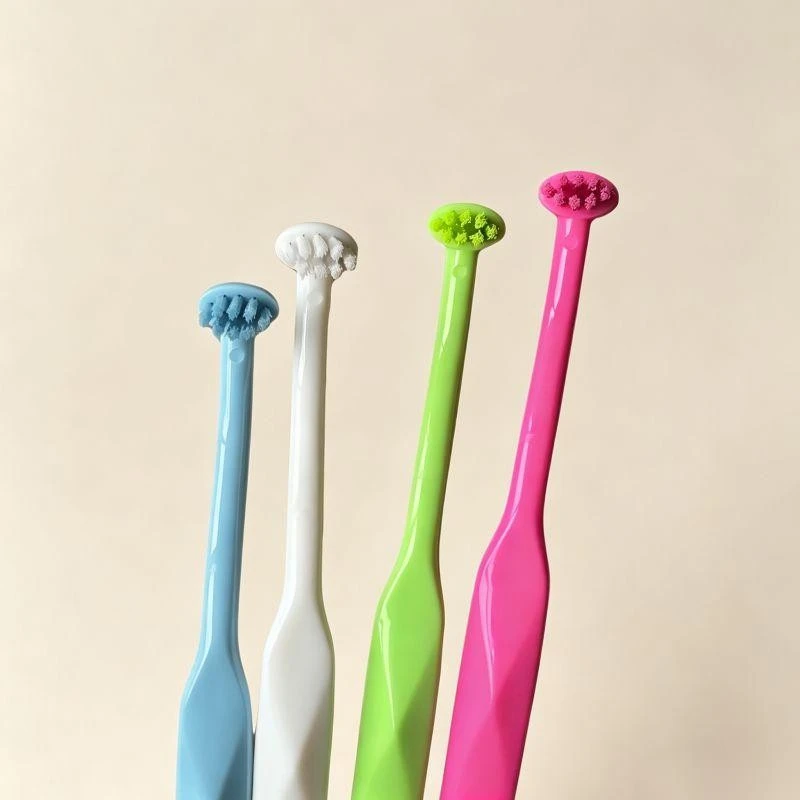 braces mini brush